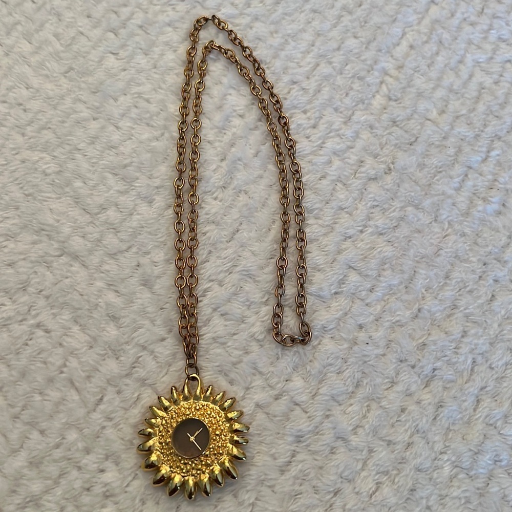 Vintage Fashion Jewelry Sunflower Pendant with watch Necklace Gold Tone